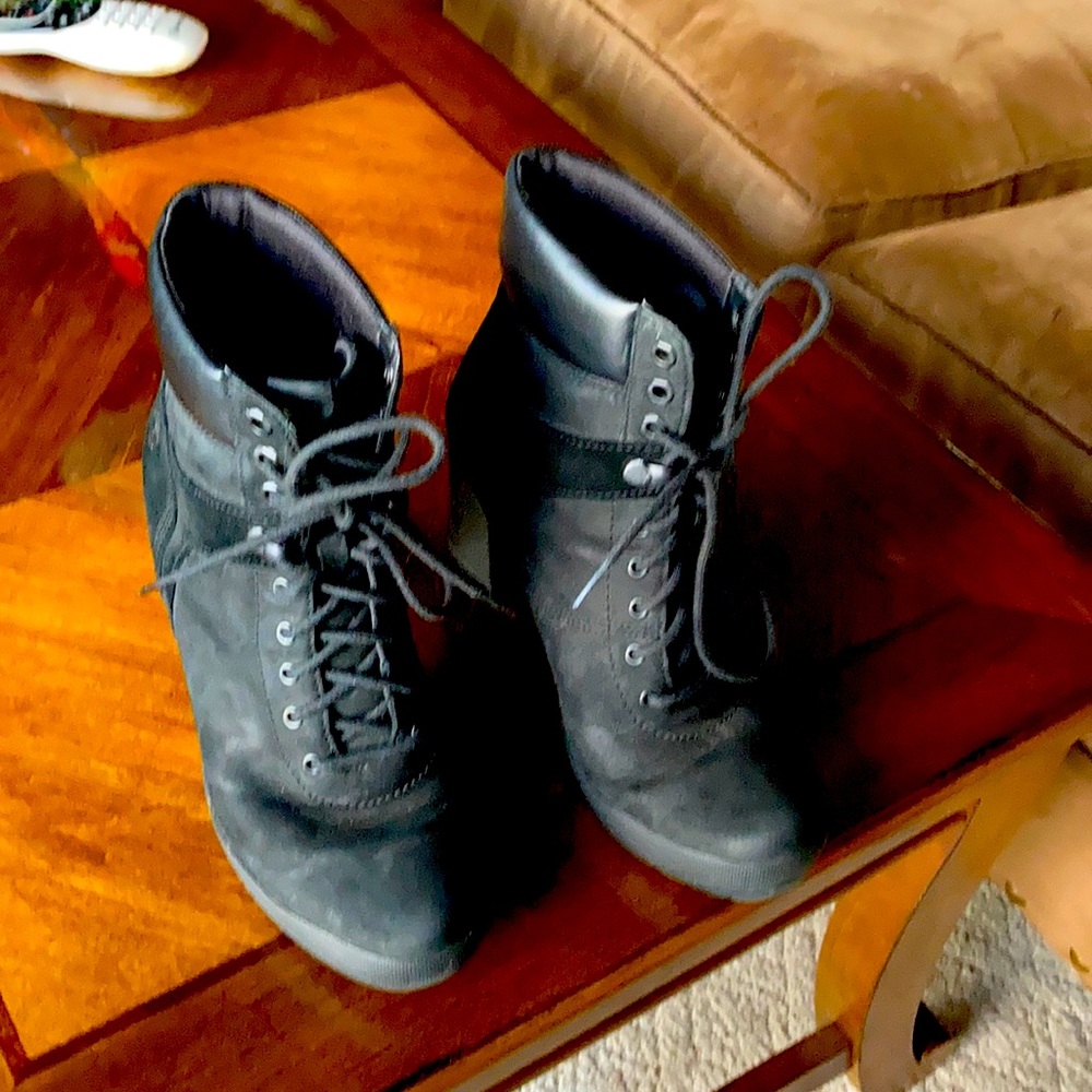 Timberland boots size 8